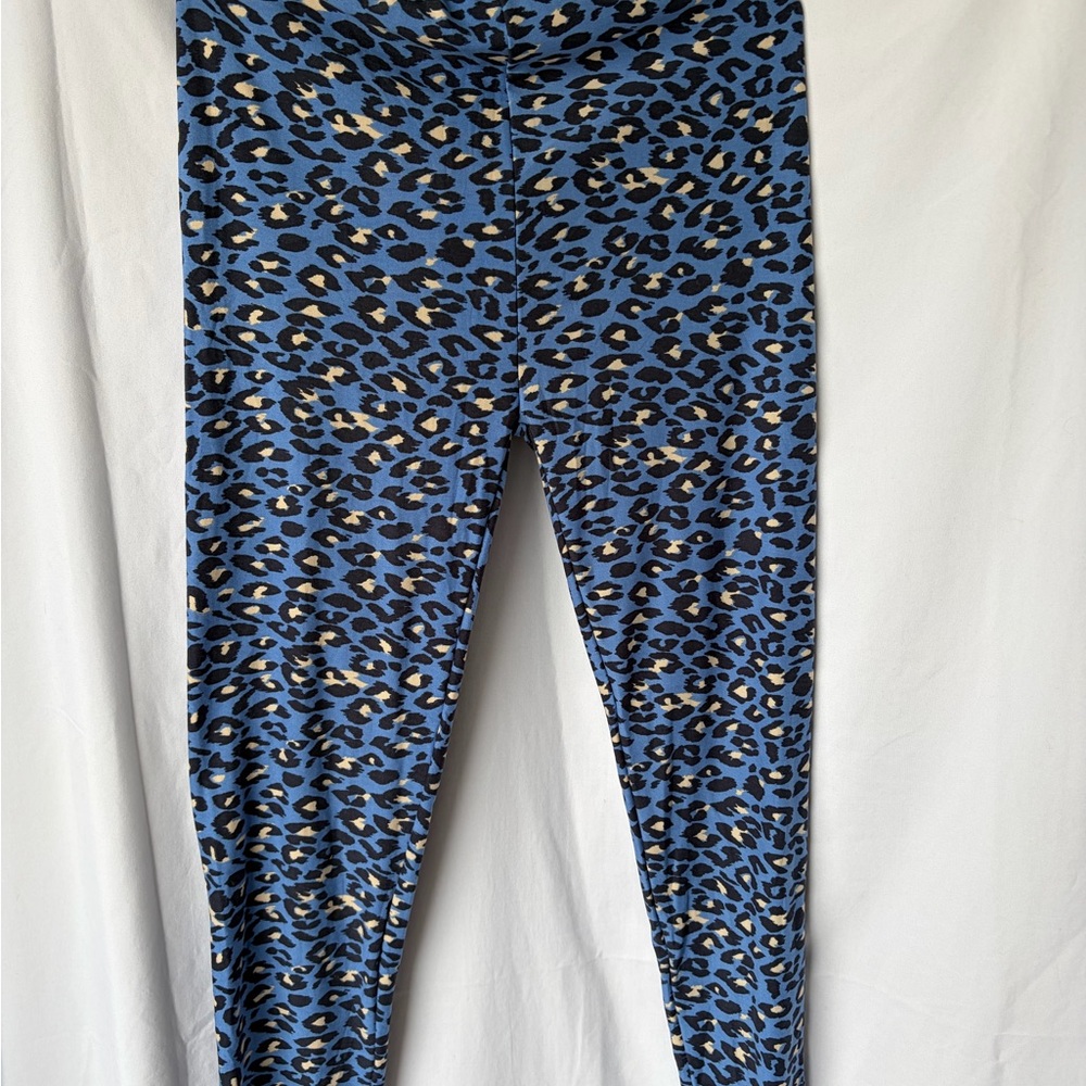 Blue Leopard Print Leggings